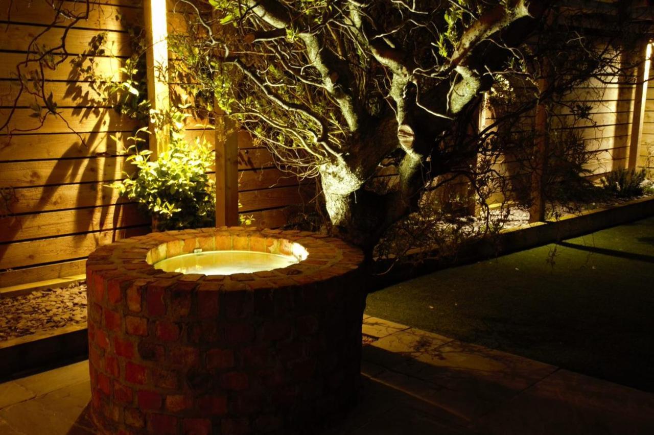 Southview Farm Villa Halsham Buitenkant foto