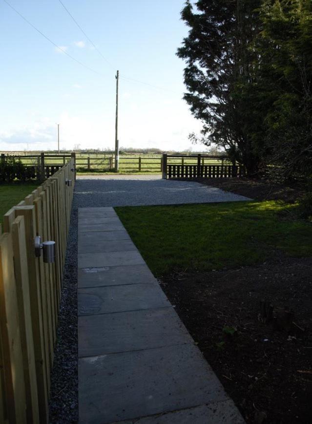 Southview Farm Villa Halsham Buitenkant foto